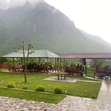 Driti Gh Nderlysa Hotell Shkodër Exteriör bild