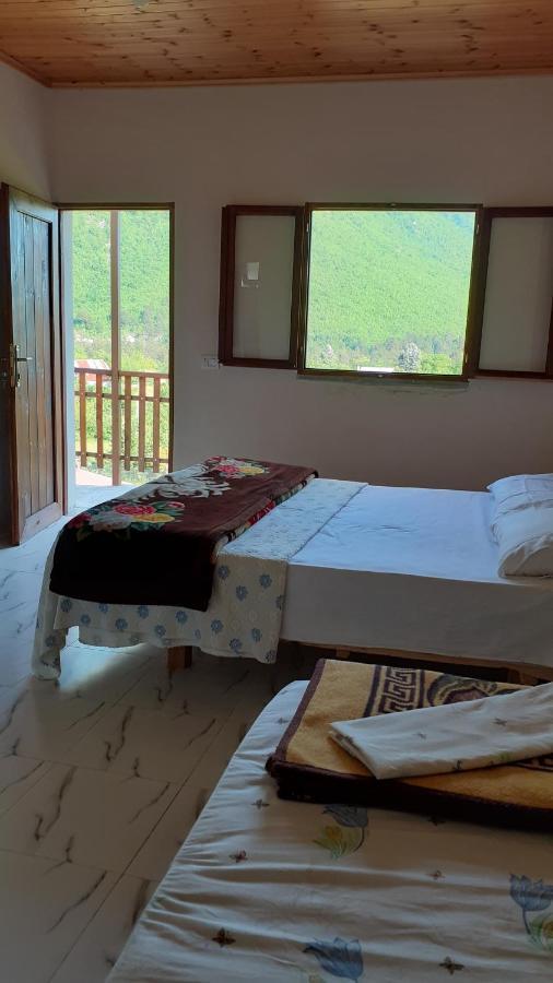Driti Gh Nderlysa Hotell Shkodër Exteriör bild