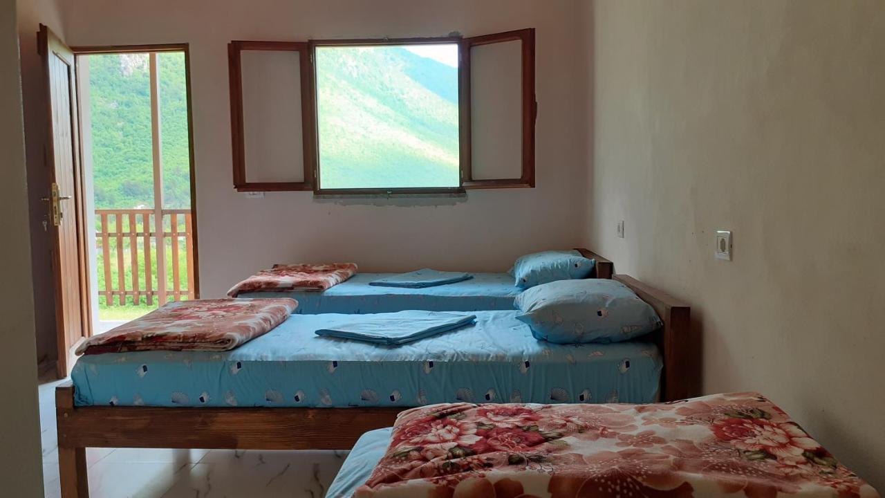 Driti Gh Nderlysa Hotell Shkodër Exteriör bild