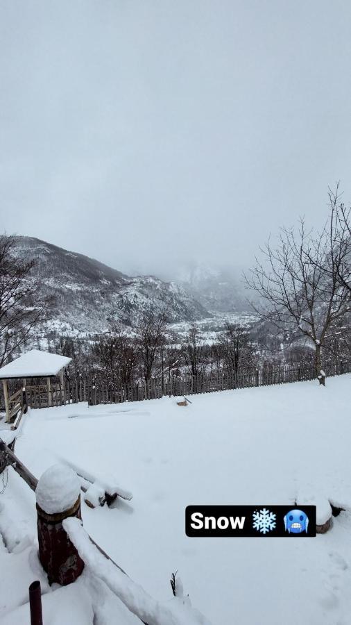 Driti Gh Nderlysa Hotell Shkodër Exteriör bild