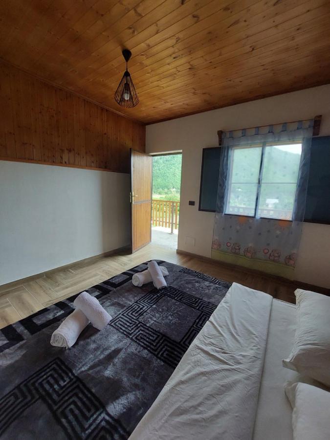 Driti Gh Nderlysa Hotell Shkodër Exteriör bild